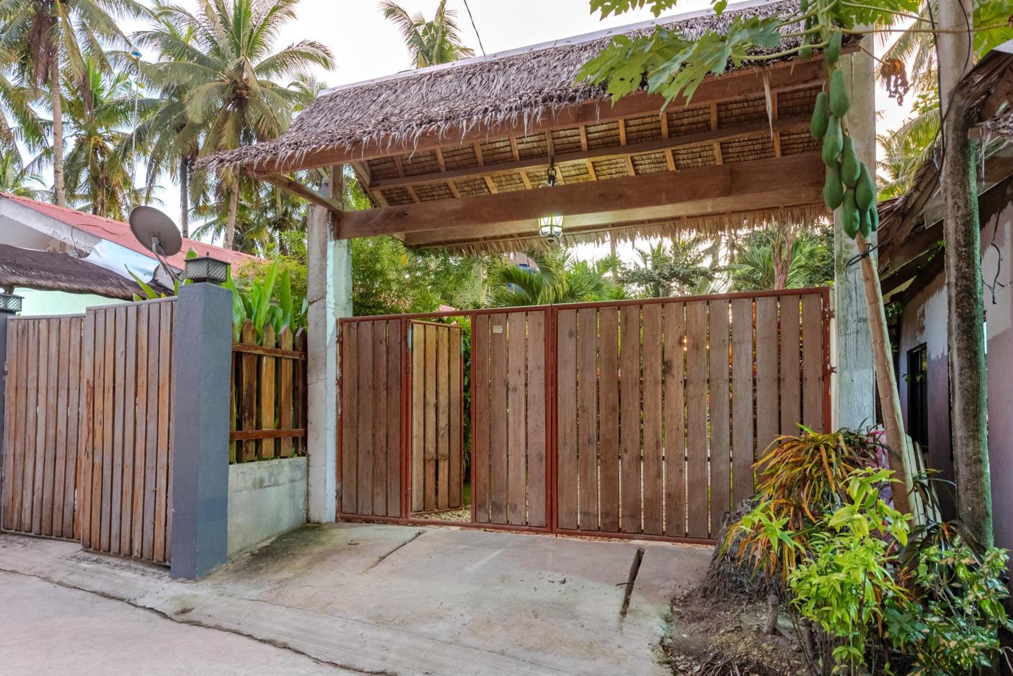Hotel Casa Bianca Siargao General Luna  Zewnętrze zdjęcie